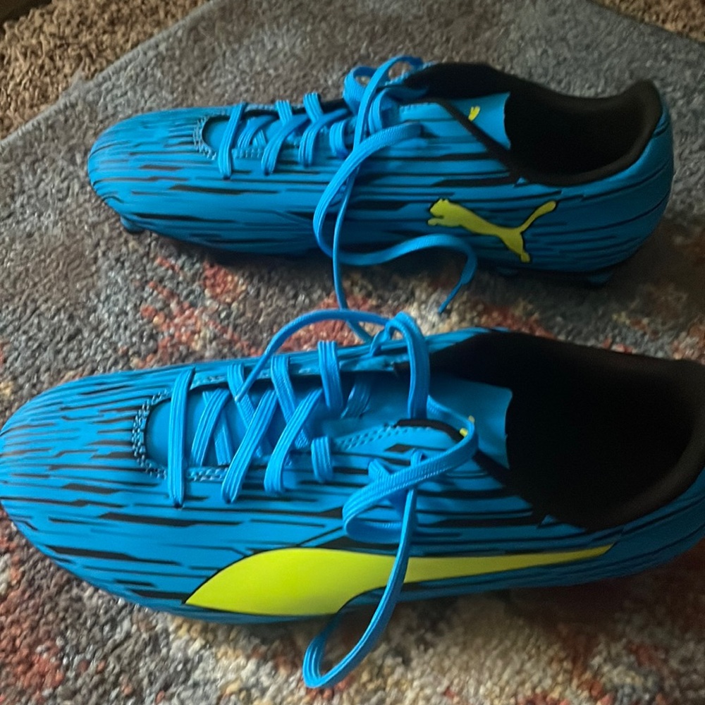Puma soccer cleat’s